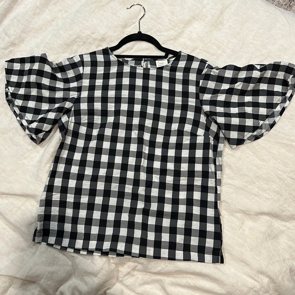 Plaid top